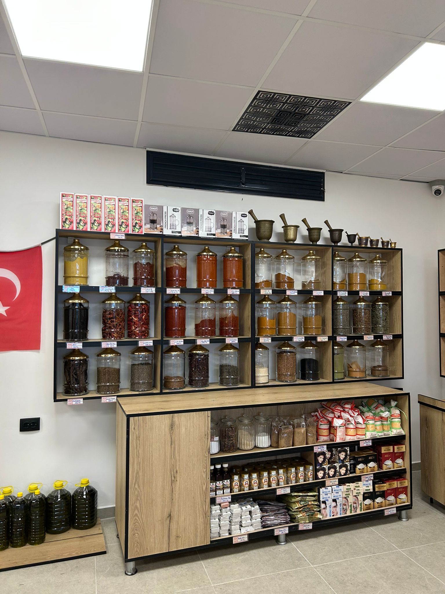 Parıltı Baharat Kuruyemiş 